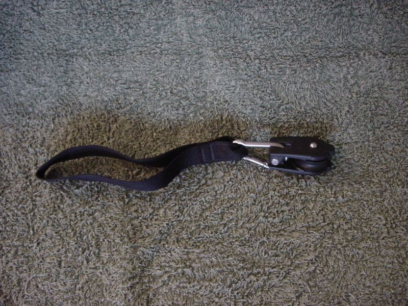 Light duty strap DSC02576